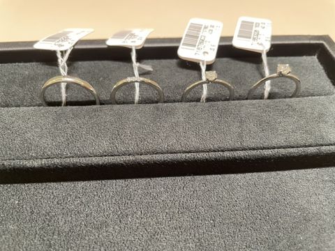 【ティファニー(Tiffany & Co.)の口コミ】 婚約指輪も結婚指輪もシンプルなデザインで、長く使用できるかと思います…