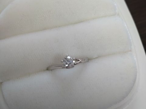 【俄(にわか)の口コミ】 シンプルなデザインを探していて俄のデザインを見た際に、これだと思いま…