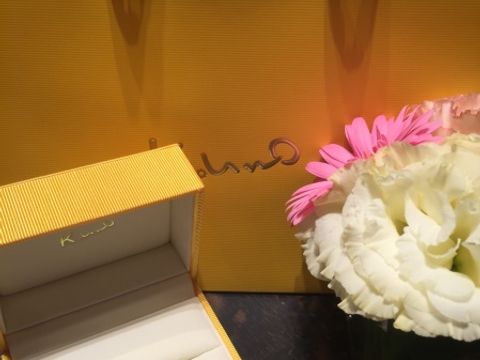 【ケイウノ ブライダル(K.UNO BRIDAL)の口コミ】 婚約指輪と一緒に付けられるものを探していてやっぱりケイウノで揃えよう…