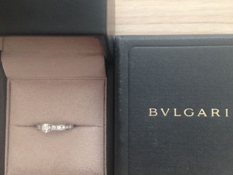 【ブルガリ(BVLGARI)の口コミ】 以前に柏の店でブルガリの指輪自体は見たことがあった。そのときは、指に…