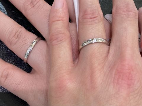【CHARMY(チャーミー)の口コミ】 こだわりのあるシームレス鍛造製法で、丈夫でしっかりした造りの指輪です…