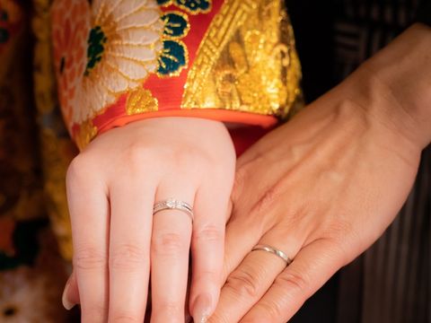 【アイプリモ(I-PRIMO)の口コミ】 可愛すぎなくてシンプルすぎない絶妙なデザイン。
キラキラしているが、プ…