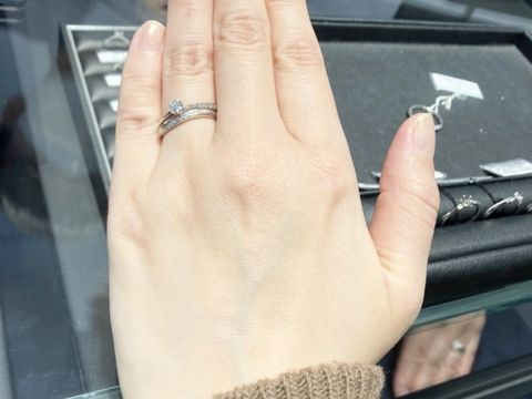 【エクセルコダイヤモンド(EXELCO DIAMOND)の口コミ】 銀座ダイヤモンドシライシさんで一度見させて頂き、興味が湧いたので、商…