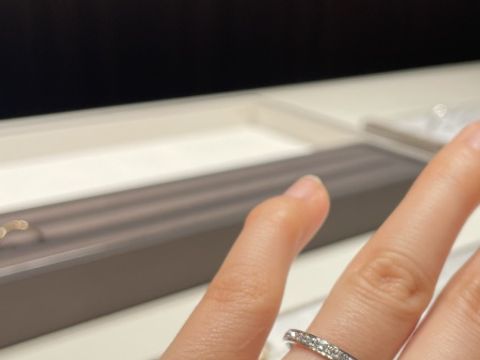【アイプリモ(I-PRIMO)の口コミ】 指輪の種類が豊富で、選ぶのがとても楽しいです。
似合う指輪があるか不安…