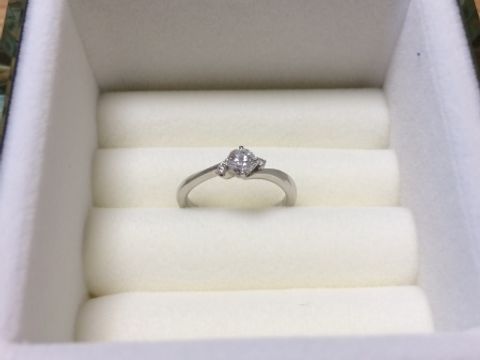 【アイプリモ(I-PRIMO)の口コミ】 指輪を選ぶときはマリッジリングと重ね付けして日常のお出かけでも使えそ…