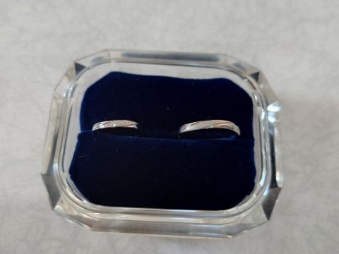 【ヴァンドーム青山(VENDOME AOYAMA)の口コミ】 婚約指輪をこちらのブランドで購入していたので、ヴァンドーム青山さんで…