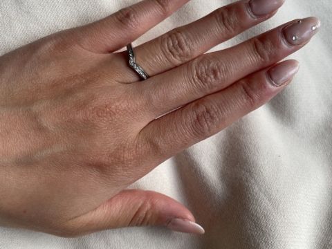 【ショーメ(CHAUMET)の口コミ】 気になるデザインをいくつか試着させていただきました。どのデザインも素…
