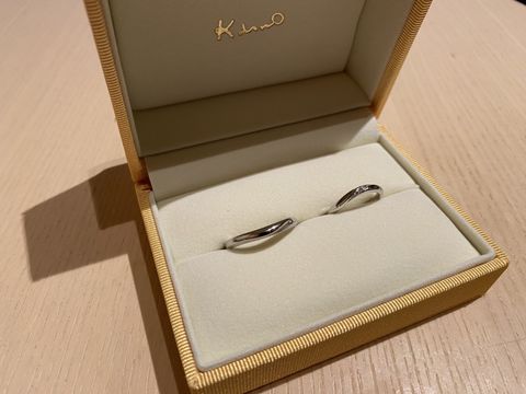 【ケイウノ ブライダル(K.UNO BRIDAL)の口コミ】 刻印の自由度が高かったこと。デザイナーが依頼に合わせてオリジナルで刻…