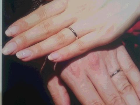 【カルティエ(Cartier)の口コミ】 婚約指輪は私の希望を優先してくれたので、結婚指輪は主人の希望通りのも…