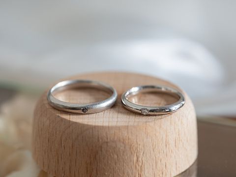 【Cayof(カヨフ)の口コミ】 夫婦で指輪の好みが違いましたが、お互いに気にいるものが見つかるよう、…