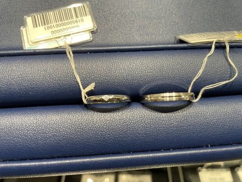 【銀座ダイヤモンドシライシの口コミ】 シンプルなデザインが多い印象。金額もそこまで高くないと感じた。
婚約指…