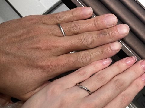 【アイプリモ(I-PRIMO)の口コミ】 プラチナとブラウンゴールドのコンビネーションリングで、ネットで見た時…