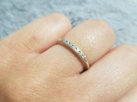 【杢目金屋(もくめがねや)の口コミ】 主人からサプライズでもらった婚約指輪が杢目金屋だったのですが、その婚…