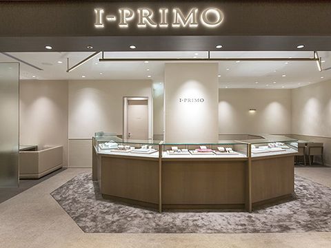 アイプリモ(I-PRIMO) 梅田ハービスENT店