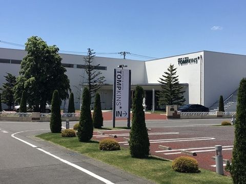 TOMPKINS(トンプキンス) 水戸