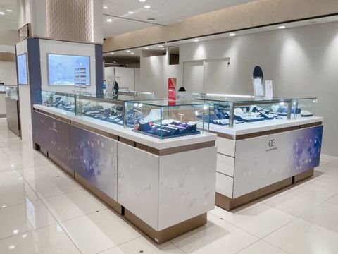 Over Excellent(オーバーエクセレント)近鉄あべのハルカス店