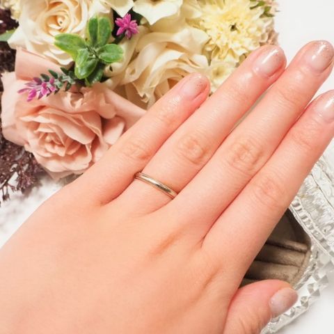 【アイプリモ(I-PRIMO)の口コミ】 婚約指輪をアイプリモで購入したので、それに合うデザインが良いと思い同…