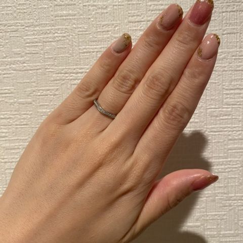 【カルティエ(Cartier)の口コミ】 カルティエで婚約指輪を購入していたので、合わせて結婚指輪もカルティエ…