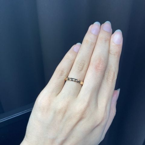 【ルイ・ヴィトン(LOUIS VUITTON)の口コミ】 毎日つけるものなので、シンプルながらシンプルすぎずに少し個性のある結…