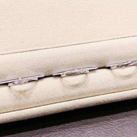 【TRECENTI(トレセンテ)の口コミ】 指輪の決め手は、つけ心地とシンプルながら華やかなデザインでした。TRECE…