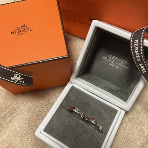 【エルメス(HERMES)の口コミ】 HERMESのブランド力がありながら、価格帯は意外にも他のブランドと同じく…