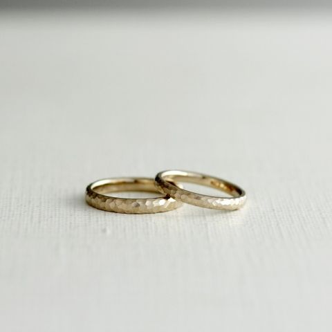 【atelier CraM(アトリエ クラム)の口コミ】 ［手作りWAXコース］K18. サテン加工. 鎚目加工の結婚指輪を手作りしまし…