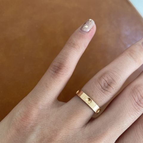 【ルイ・ヴィトン(LOUIS VUITTON)の口コミ】 関節よりも指が細いので回転してもデザインに支障がないものを選びました…