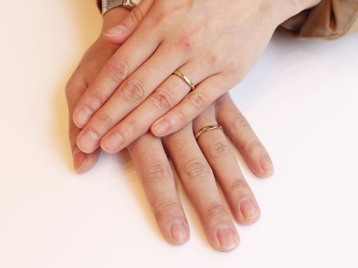 デザインだけでなく、着けごこちも自分たちに合うものを。