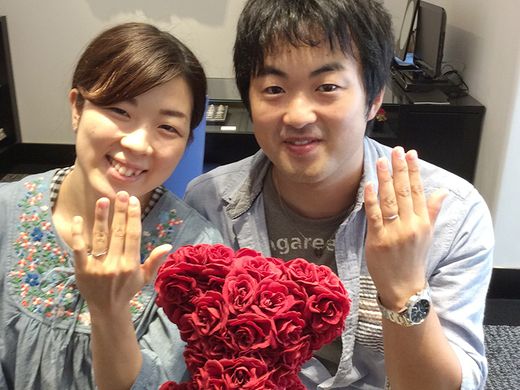 着け心地の良さとダイヤモンドの輝きに、他ブランドと大きく違いを感じました_403