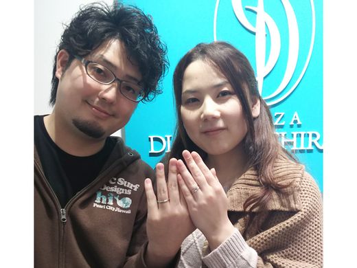 ダイヤモンドの説明も詳しく、自分達に合ったデザインを教えてくれました_515