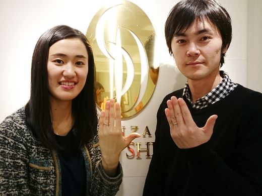 ペアリングでなくても、二人とも同じようなウェーブのデザインを選びました_780