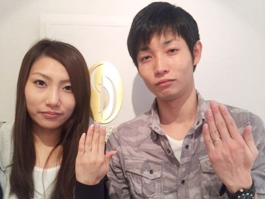 あまり見たことないデザインとダイヤモンドの輝きにひかれました_147