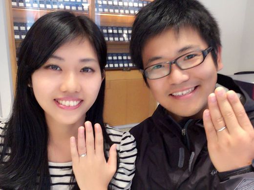 ダイヤモンドの輝きが引き立つデザインでとてもキレイです！_457