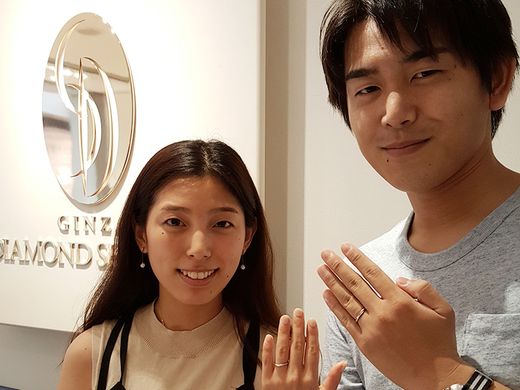 絶妙なウェーブとダイヤモンドの入り方のデザインが気に入っています_387