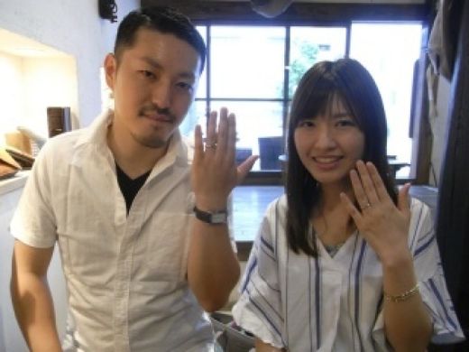 沢山相談に乗っていただき2人だけの指輪が完成し本当に感動しました。