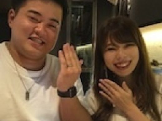 指輪と夫婦生活の経年変化を楽しみに過ごします。