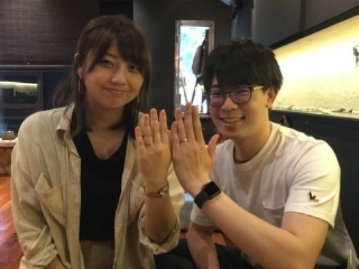 丁寧に相談にものってもらい、2人共大満足でした。〜横浜店〜
