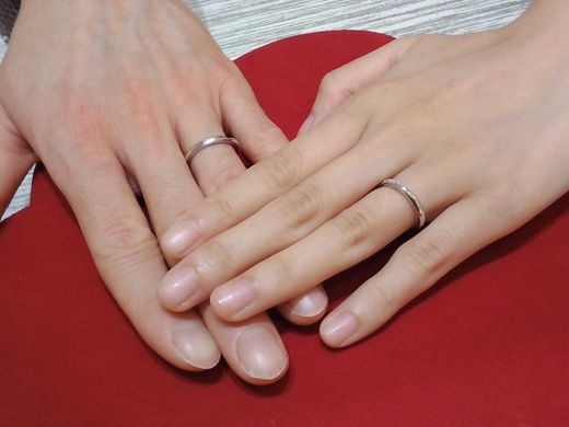 付け心地、デザイン、アフターサービスの充実さ。