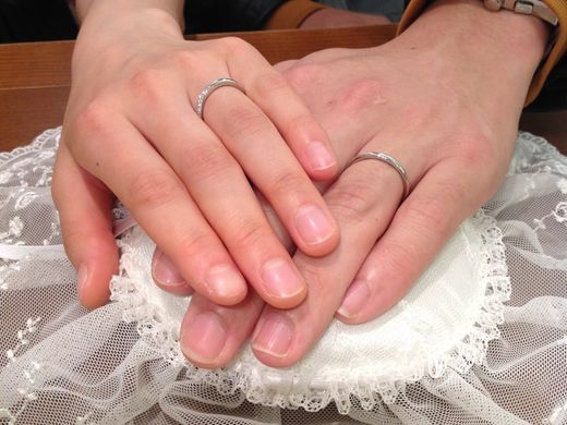 結婚記念日に素敵な指輪が見つかりました。