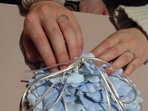 友人の紹介で来ました