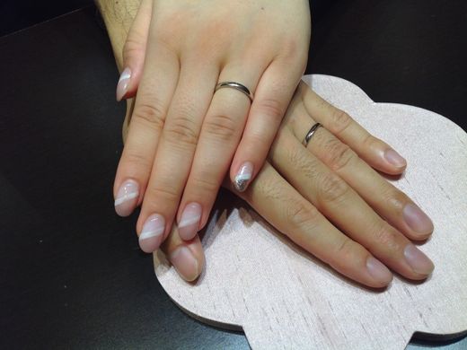 裏石を入れれるブランド