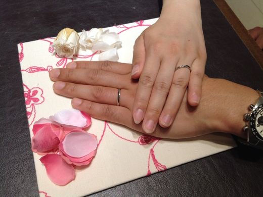 価格が程良く、デザインを気に入りました♪