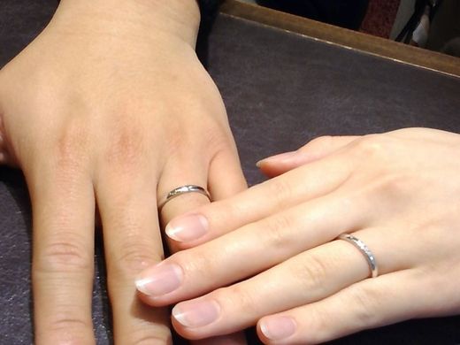 気に入るデザインの指輪が見つかった