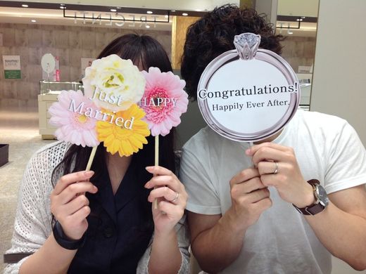 デザインや付け心地はもちろんですが、担当のスタッフさんとの出会いも決め手の一つでした