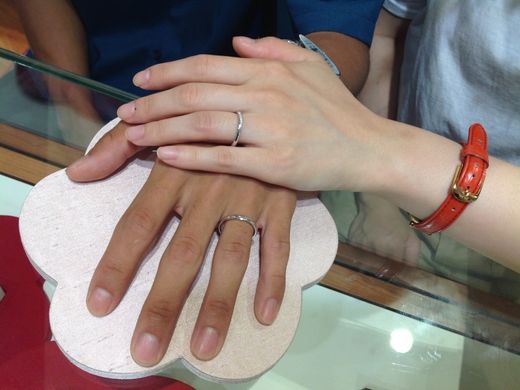 素敵な指輪に出会えて嬉しいです。