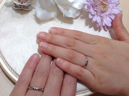 とても満足のいく指輪を選ぶことができました。