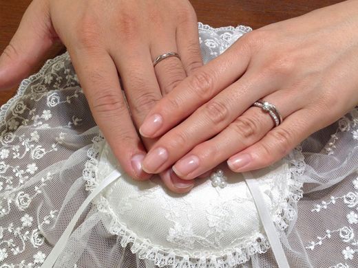 アフターケア、リングのデザインに魅力を感じ 購入を決めました