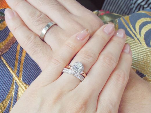 挙式で着用したドレスをイメージ