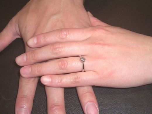 ダイヤのクオリティの良さで決 めました☆彡