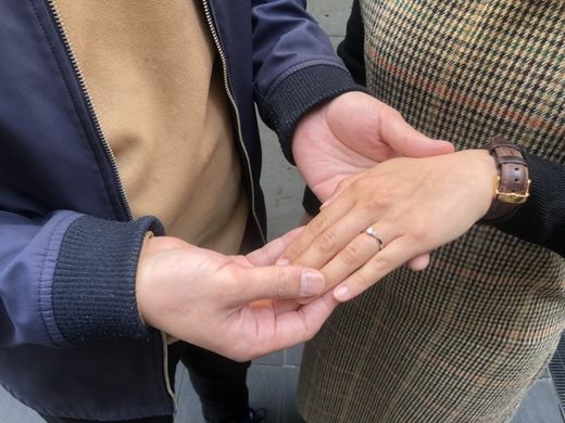 【神戸店】彼女に合う婚約指輪を見つけることができました。